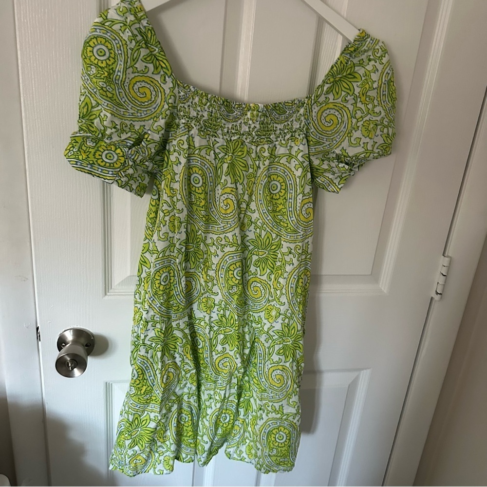 Patterned Dress - Picture 6 of 6